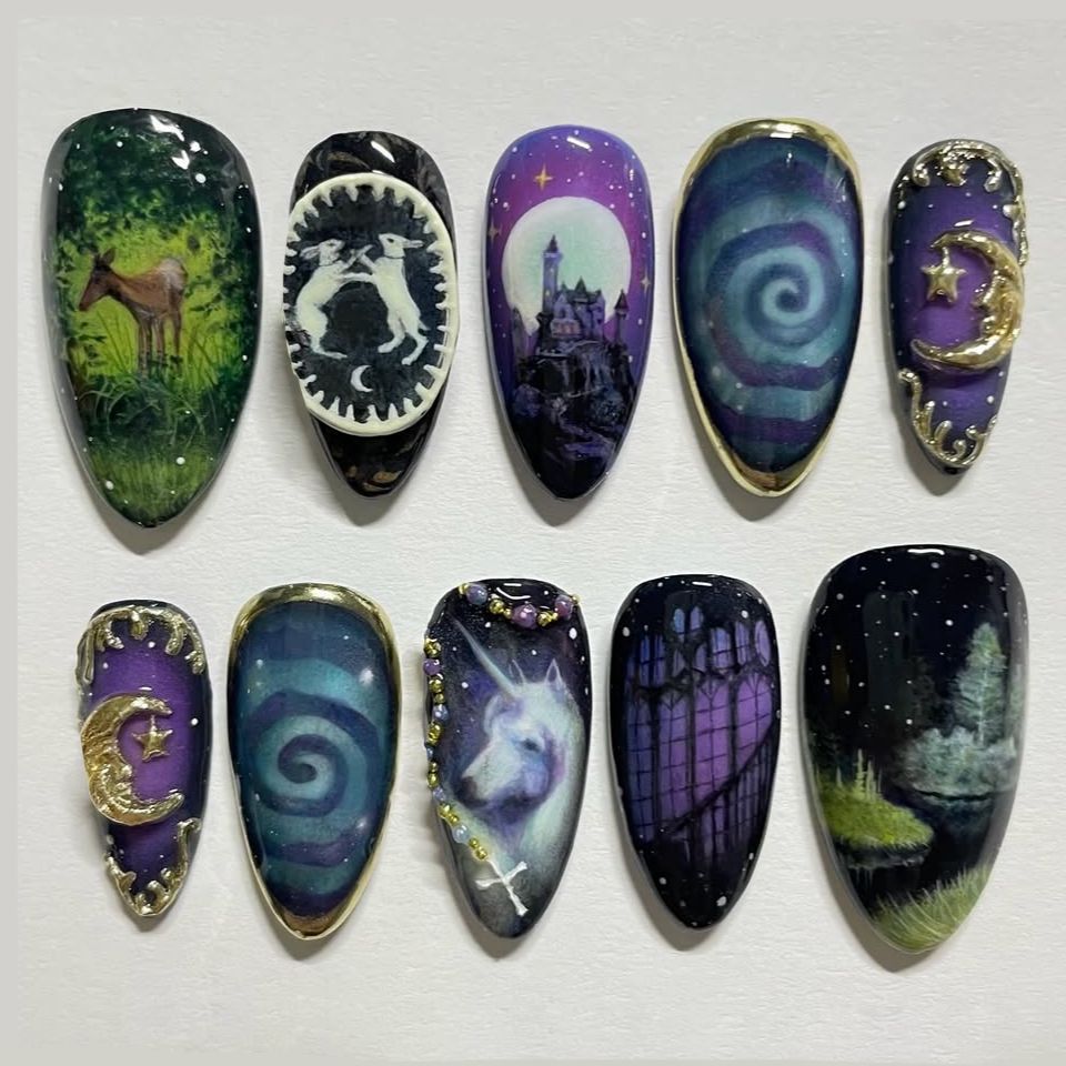 Nail Art Maroon - 24 szt. Fantasy Celestial Horse Fake