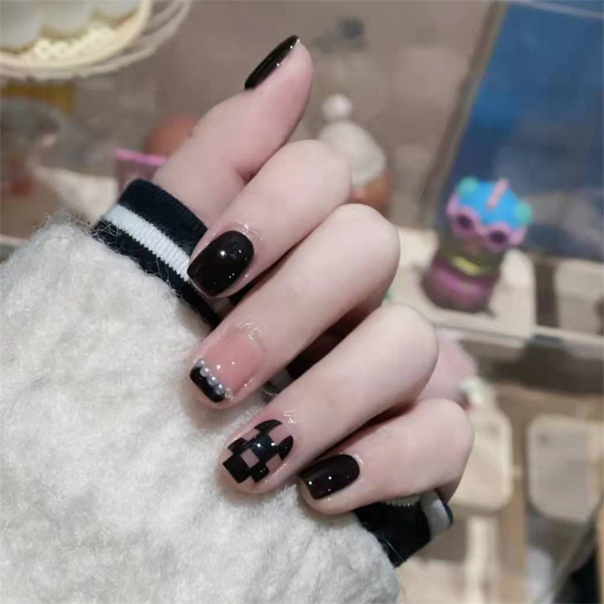 24PCS Krótkie akrylowe złote s – Nail Art Maroon recenzja i cena